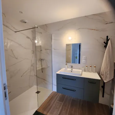 The Bedroom - Proche Aeroport Lyon, Groupama Stadium, Ldlc Arena, Eurexpo, Viarhona Jonage Extérieur photo